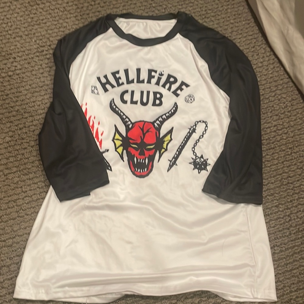 Hellfire stranger things tee - Picture 2 of 3